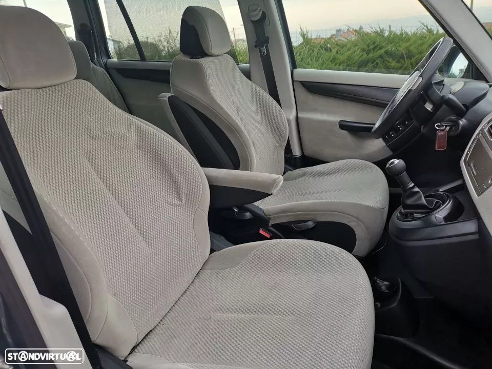 Citroën C4 Grand Picasso 1.6 HDi Business - 8