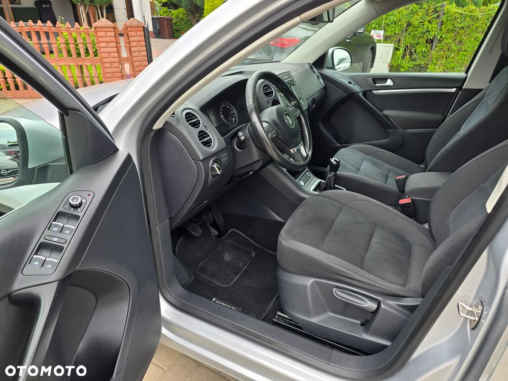 Volkswagen Tiguan - 8