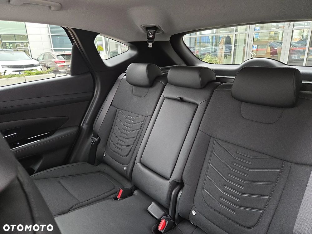 Hyundai Tucson 1.6 T-GDi HEV Smart 2WD - 16