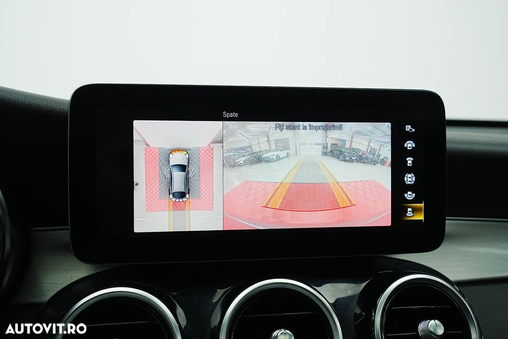 Mercedes-Benz GLC Coupe 300 4Matic 9G-TRONIC AMG Line Plus - 28