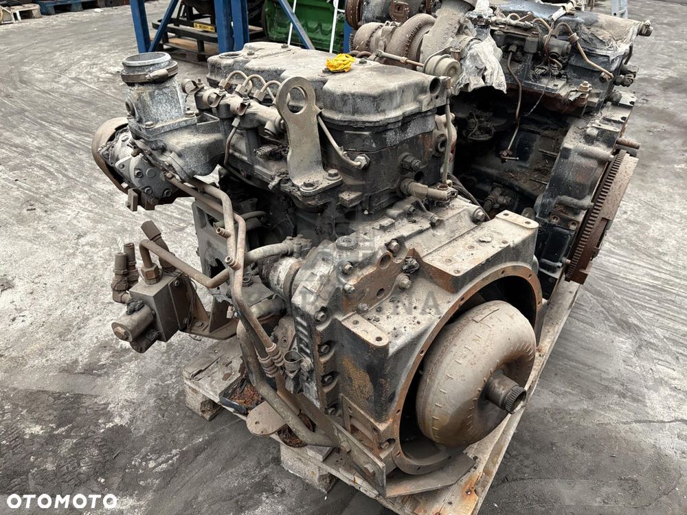 Case F4CE9684K*J606 F4CE9684K  87533639 Silnik CZĘŚCI 4896382 - 2
