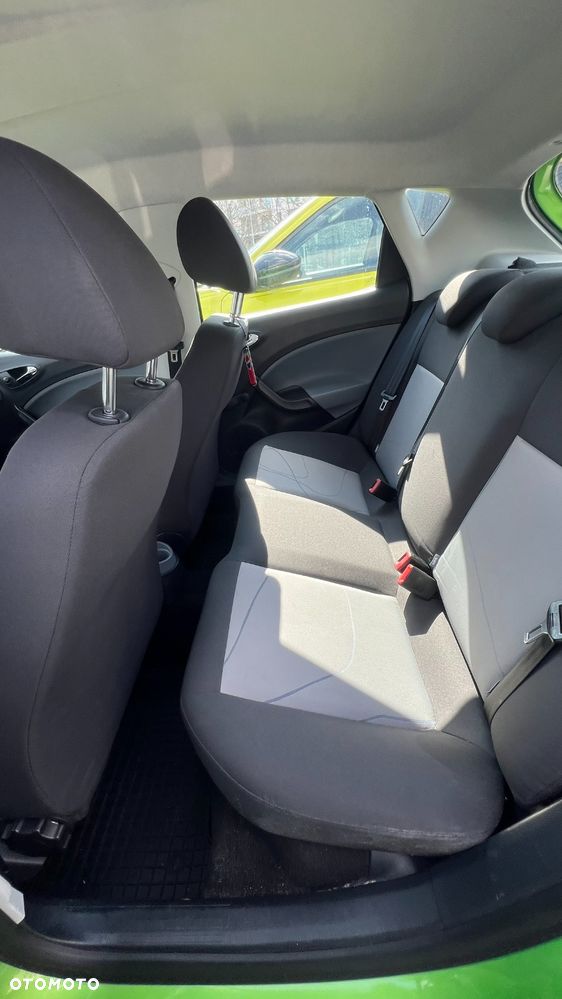 Seat Ibiza 1.4 16V Reference - 21