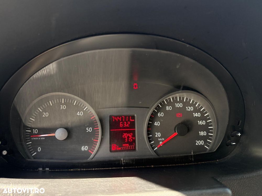 Volkswagen Crafter - 11