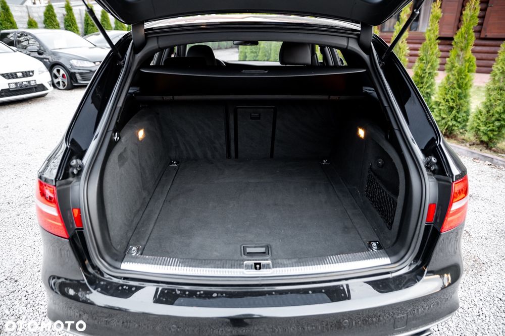 Audi A4 Avant 2.0 TFSI quattro S line Sportpaket - 17