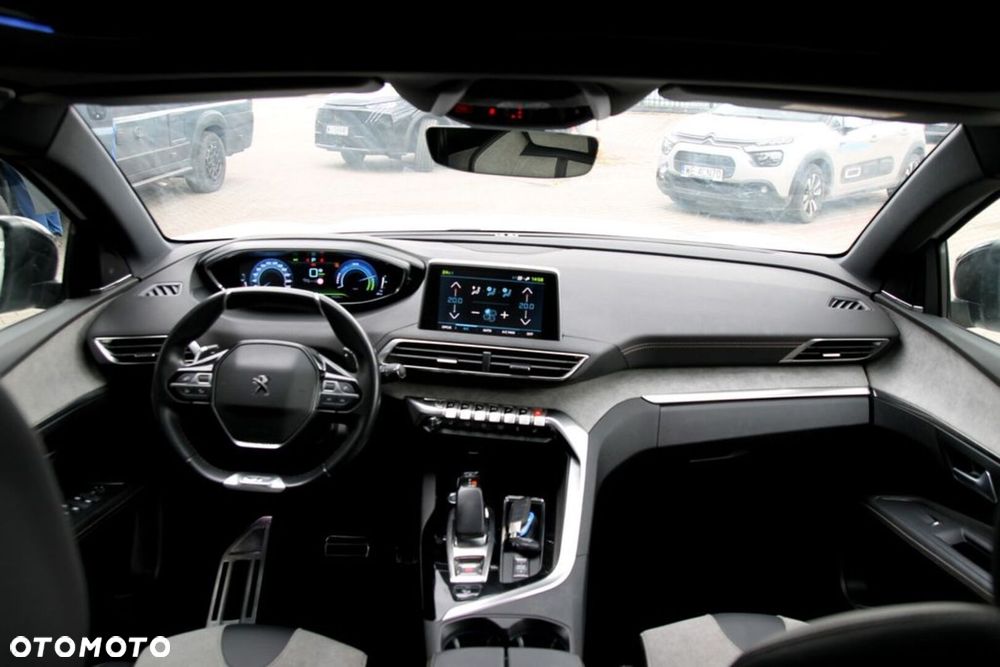 Peugeot 3008 - 18