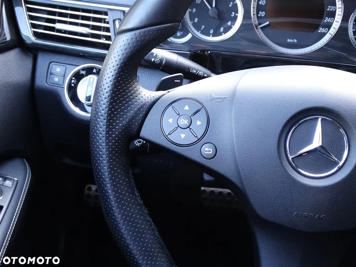 Mercedes-Benz Klasa E 500 Avantgarde - 23