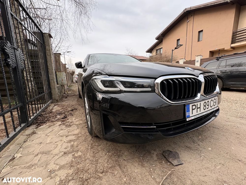 BMW Seria 5 520i AT MHEV - 1