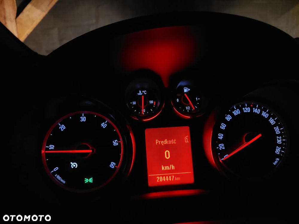 Opel Astra 1.7 CDTI DPF Cosmo - 6