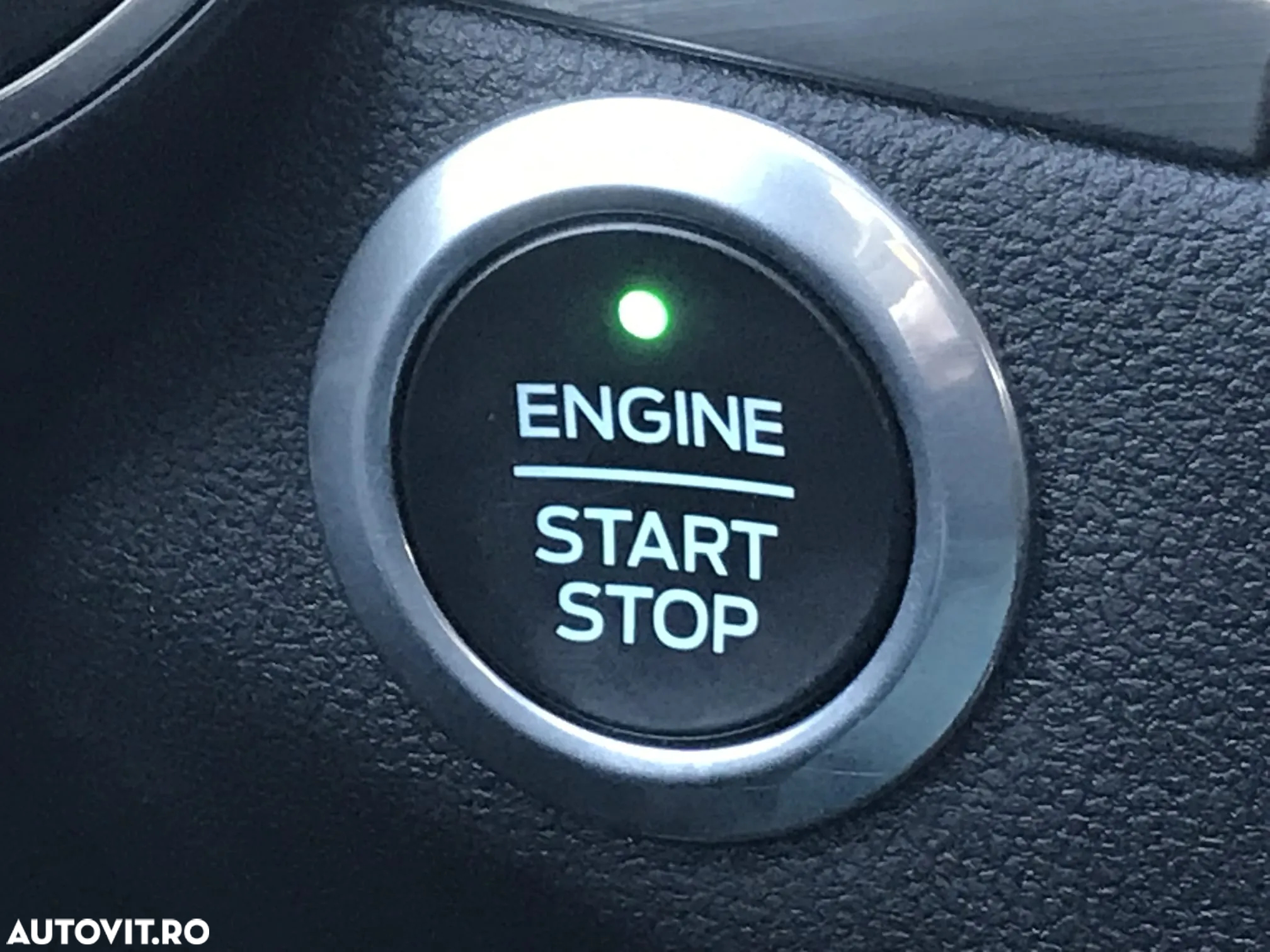 Ford Kuga 2.0 EcoBlue 4x4 Aut. TITANIUM - 23