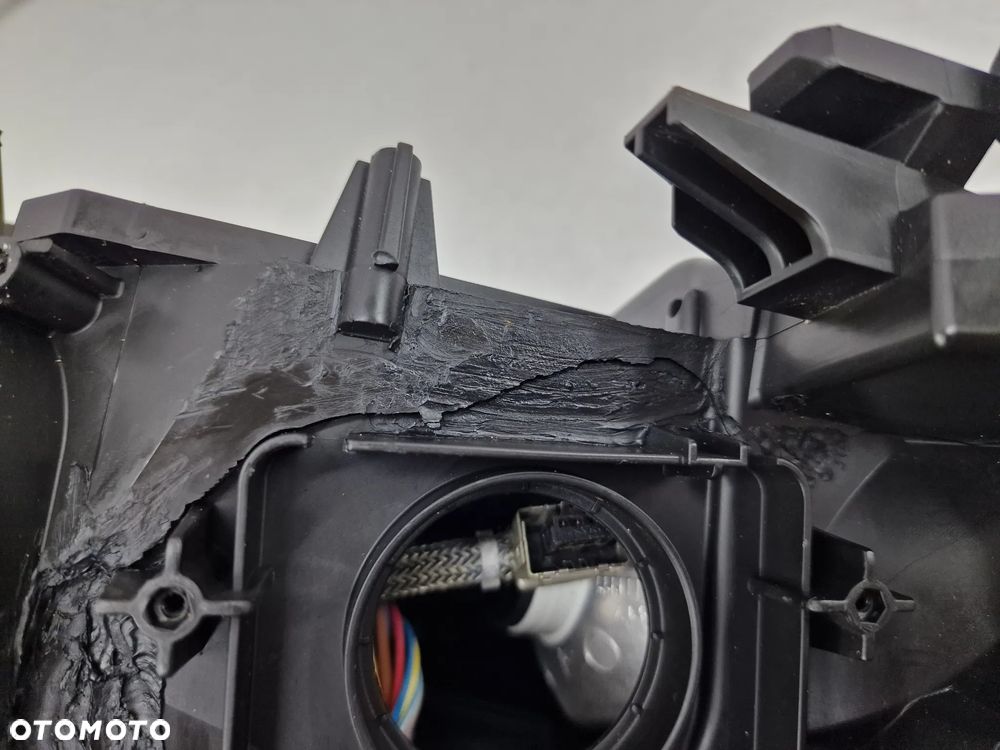AUDI A4 B8 8K0 07- PRAWA LAMPA PRZEDNIA PRZÓD XENON + LED , NR 8K0941004C , NR AUKCJI LA515 - 15