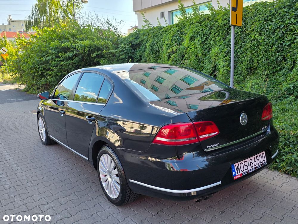 Volkswagen Passat 2.0 TDI Comfortline - 10