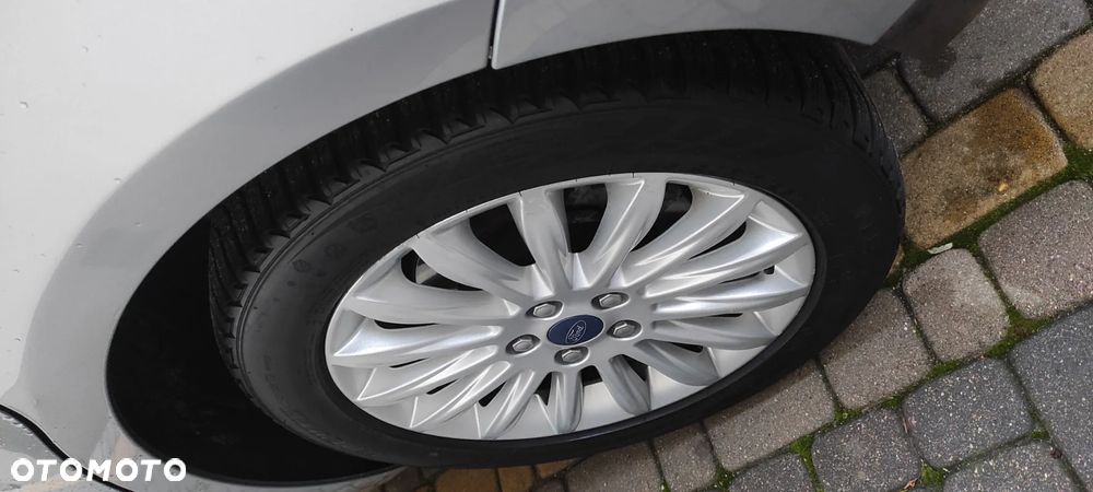 Ford S-Max 2.0 TDCi DPF Business Edition - 29