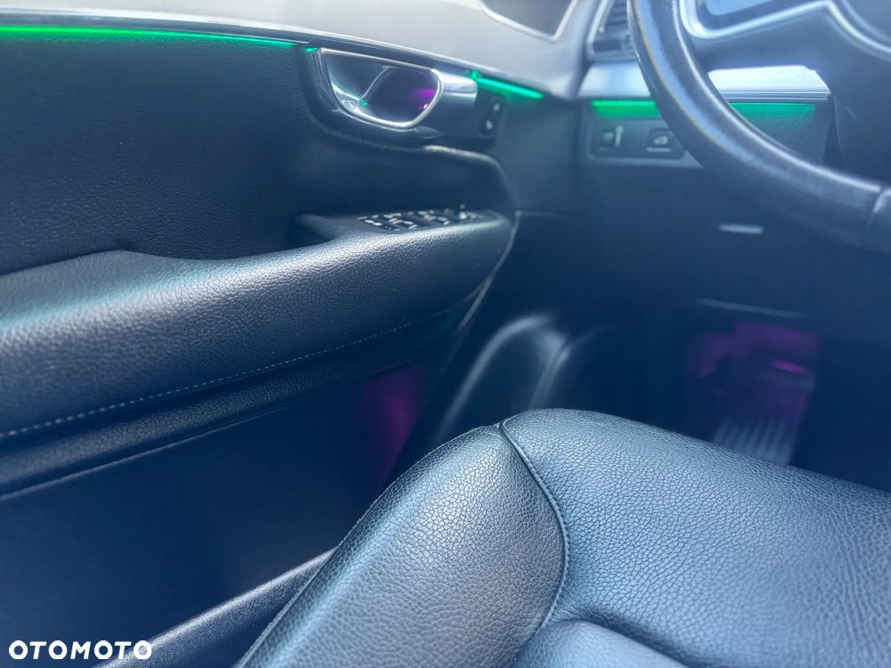 Volvo XC 90 T6 AWD Geartronic Momentum - 14