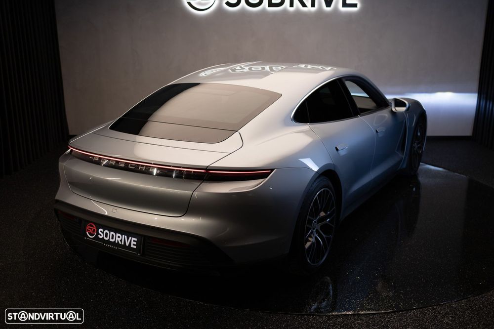 Porsche Taycan 4S Bateria Performance Plus - 47