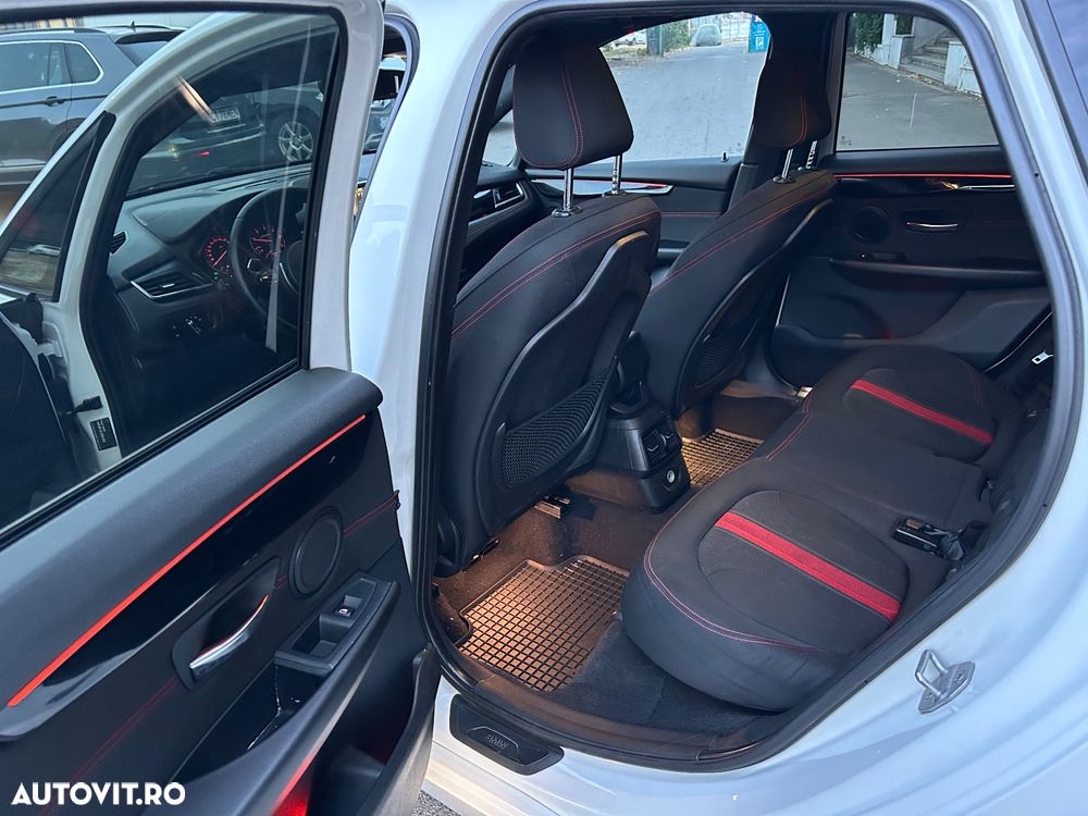 BMW Seria 2 220d AT - 9