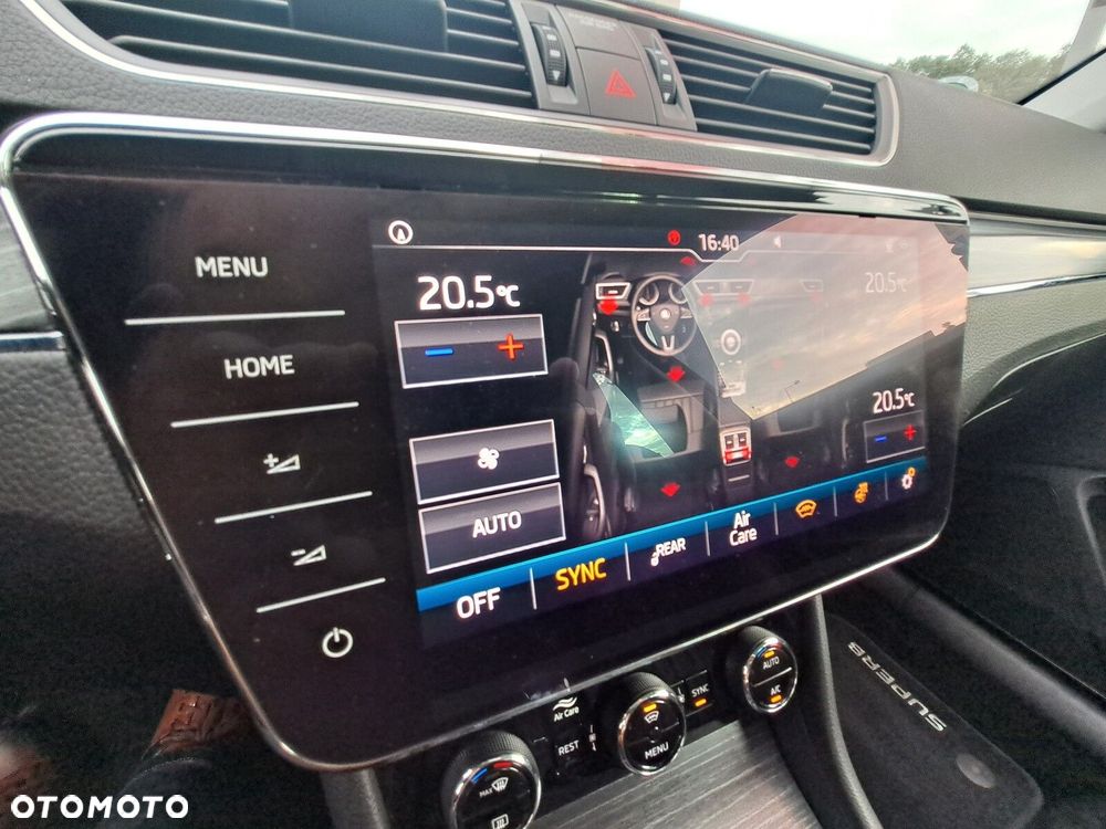 Skoda Superb 2.0 TDI 4x4 Style DSG - 24