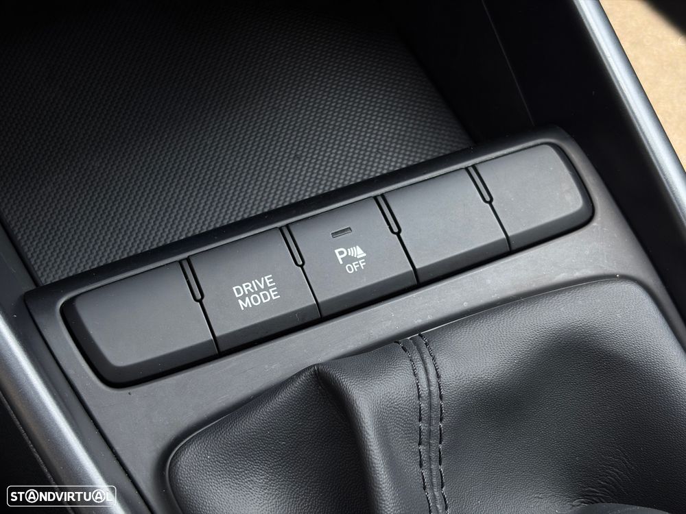Hyundai Bayon 1.0 T-GDI Premium - 32