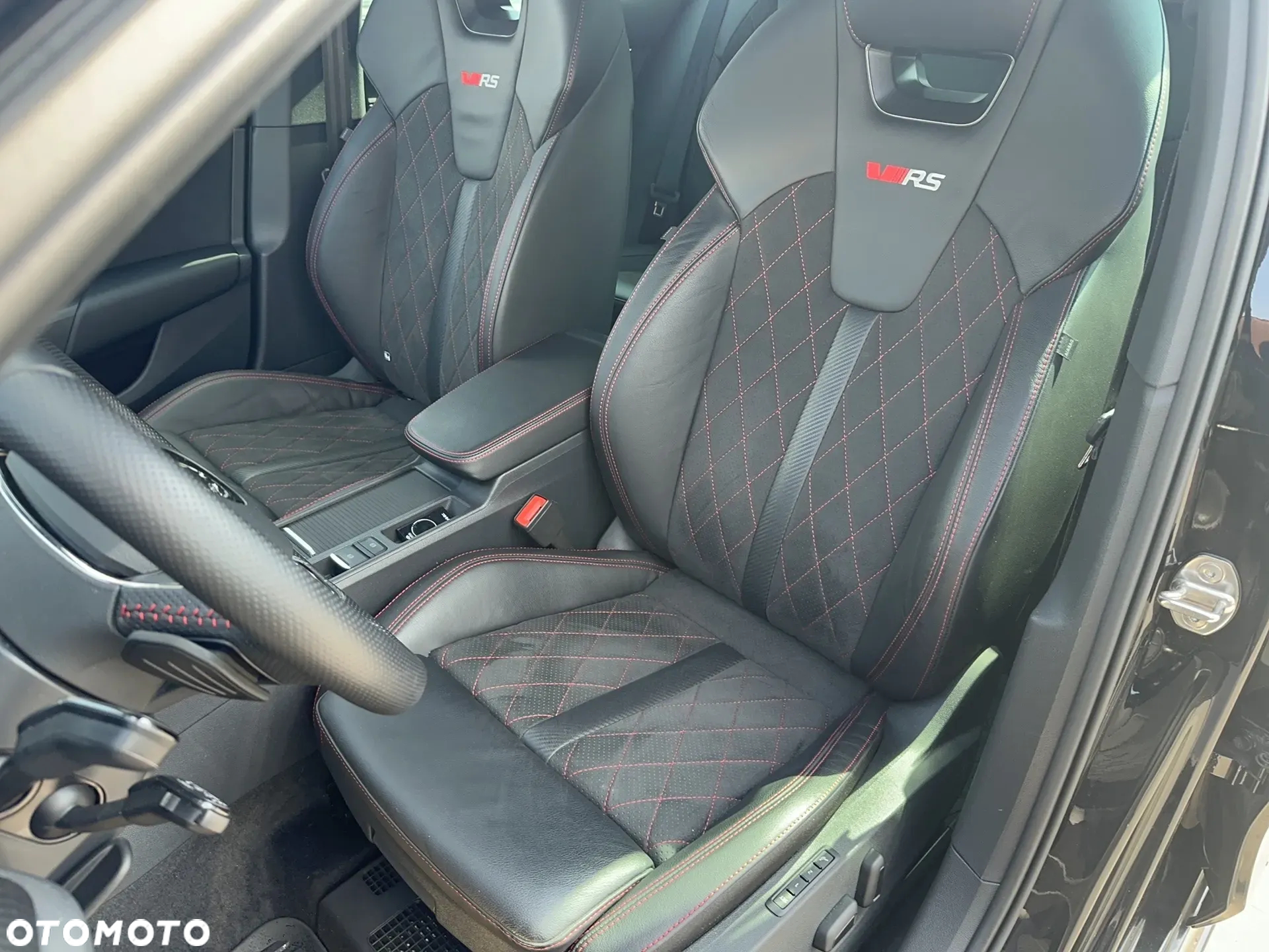 Skoda Octavia 2.0 TSI RS DSG - 6