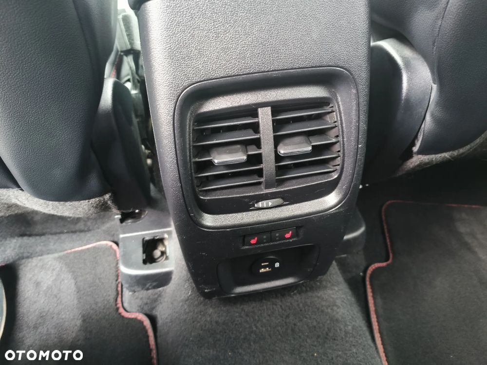 Ford Kuga 2.0 EcoBlue 4x4 ST-LINE X - 17