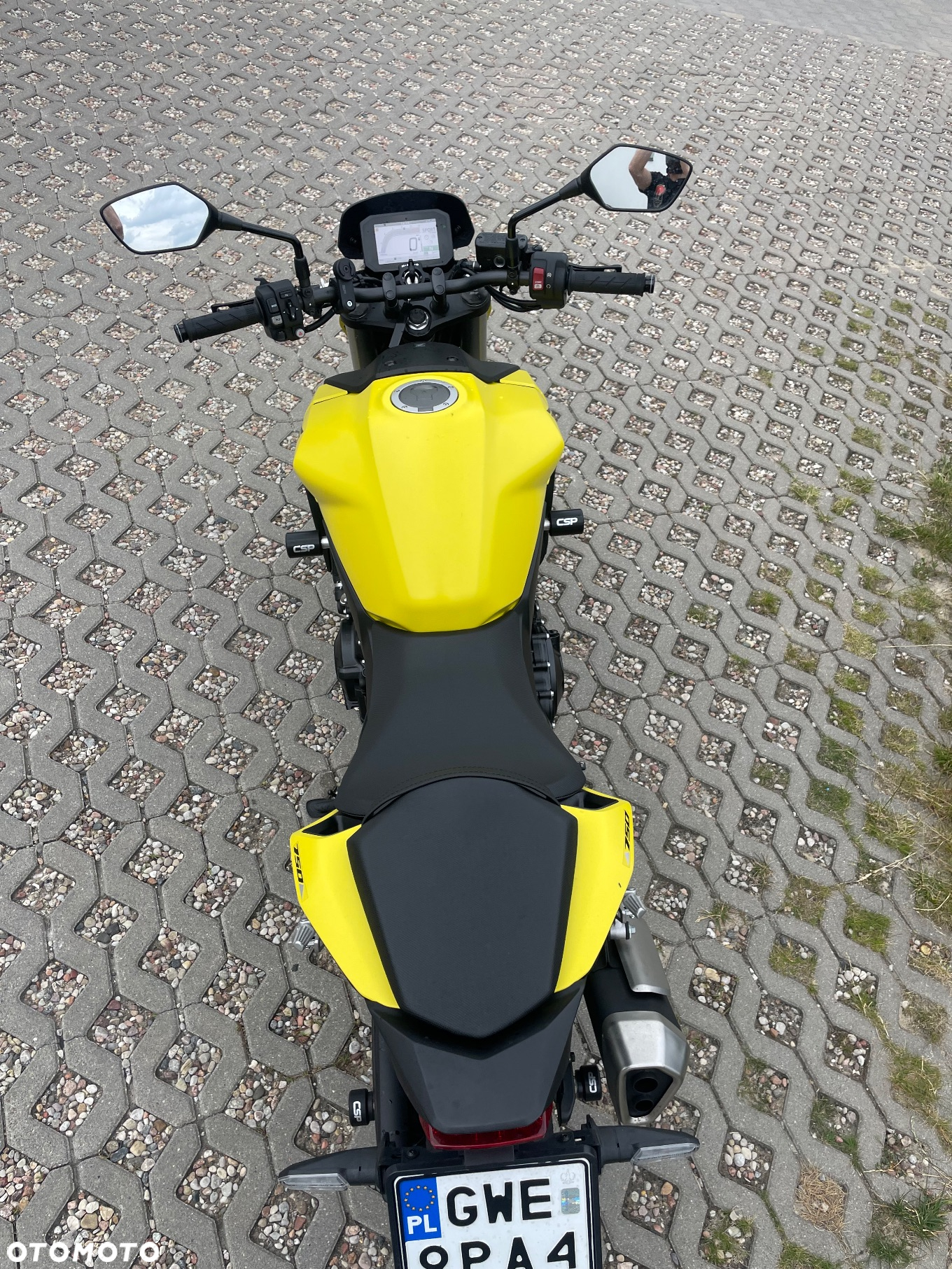 Honda Hornet - 4