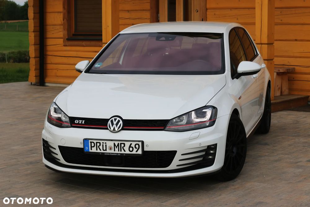 Volkswagen Golf GTI BlueMotion Technology - 2