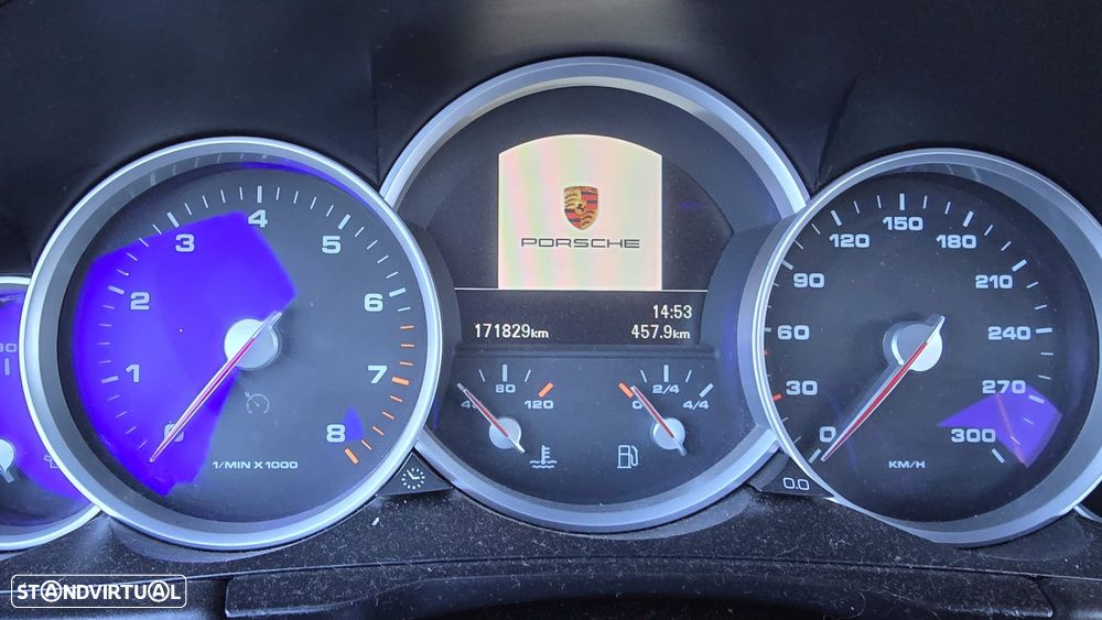 Porsche Cayenne Turbo - 14