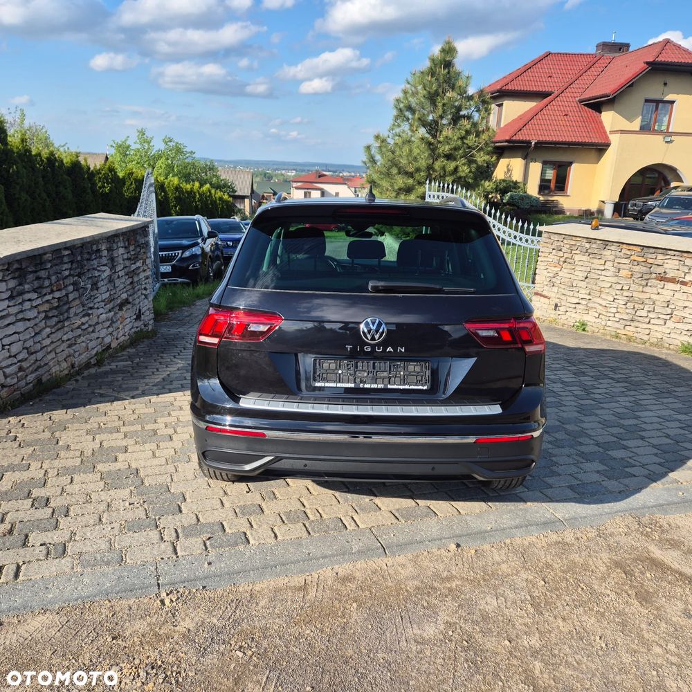 Volkswagen Tiguan 1.5 TSI EVO Trendline - 22