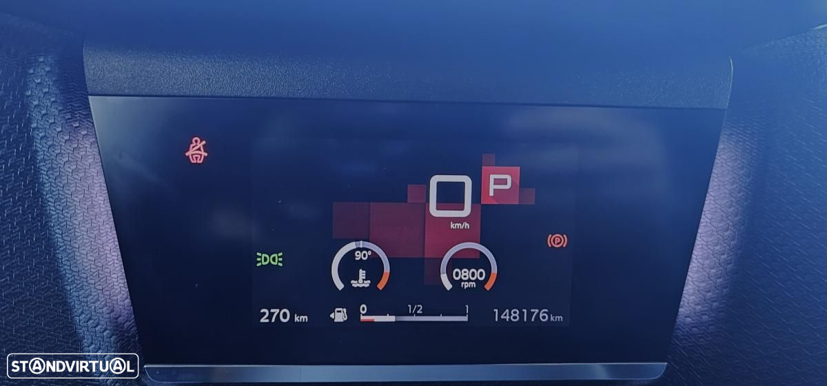 Citroën C4 BlueHDi 130 Stop&Start EAT8 SHINE - 14