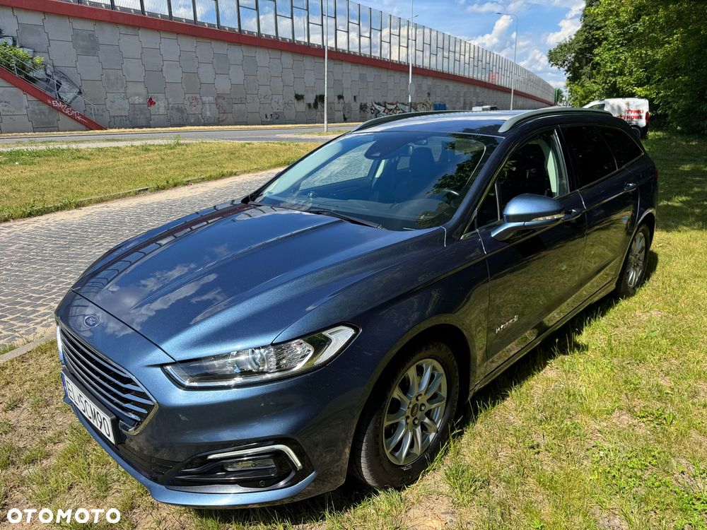 Ford Mondeo 2.0 Hybrid Titanium - 2