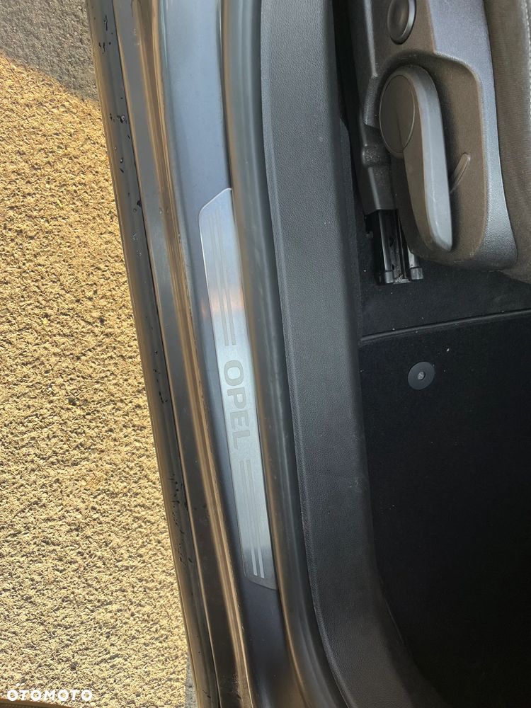 Opel Insignia 2.0 CDTI Edition - 35