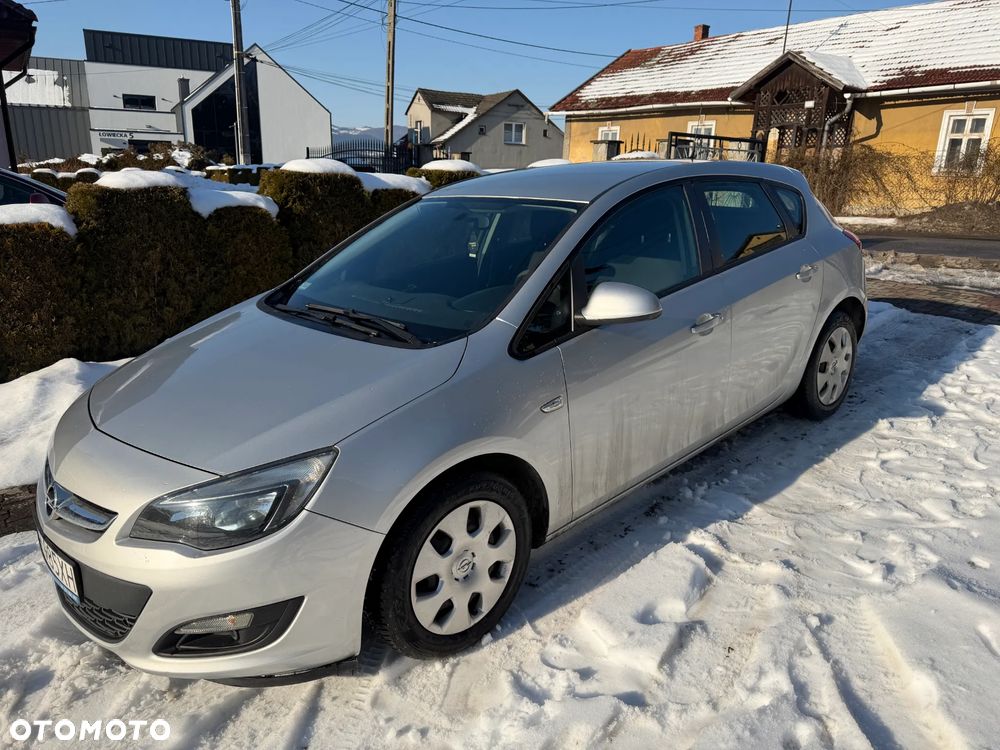 Opel Astra 1.6 CDTI Enjoy - 11