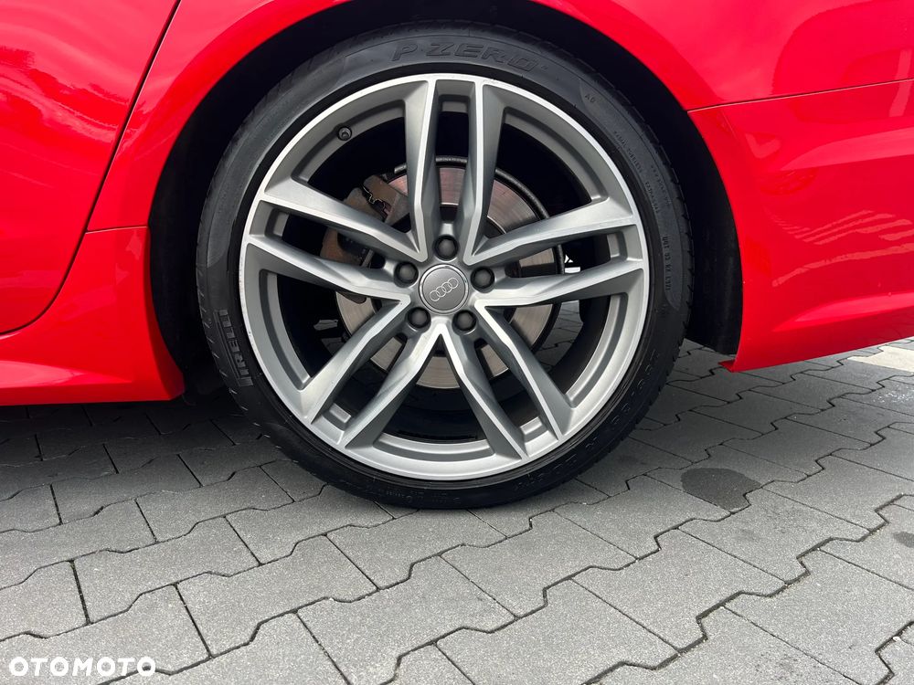 Audi A6 Avant - 17