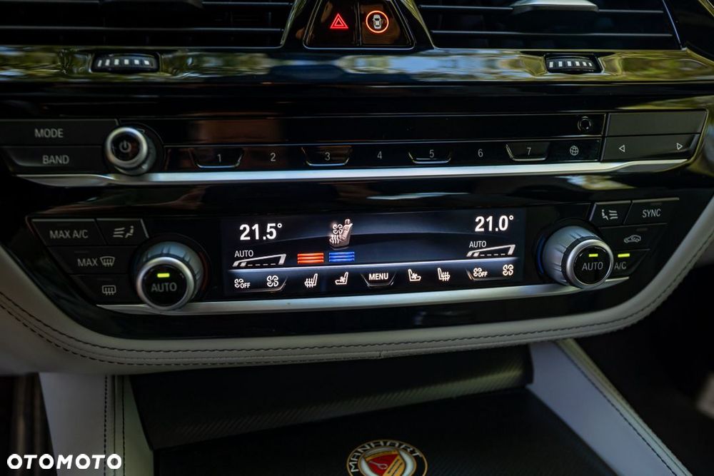BMW M5 Competition - 12