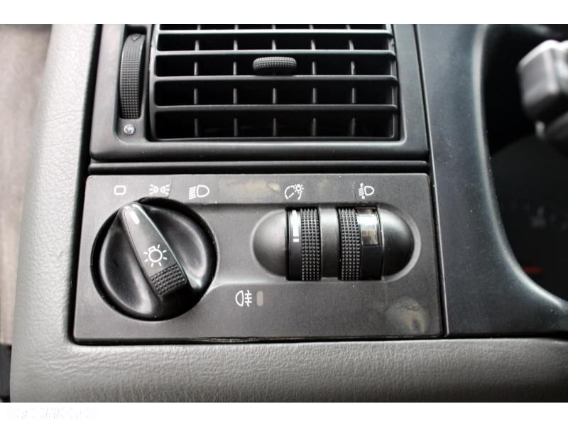 Volkswagen Transporter - 15