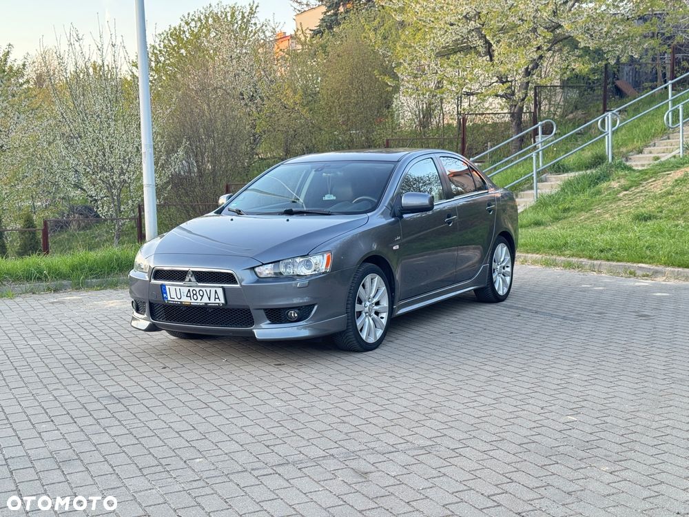 Mitsubishi Lancer 1.8 CVT Instyle - 1