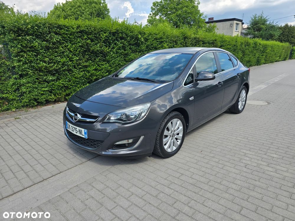 Opel Astra 1.6 CDTI DPF ecoFLEX Start/Stop Exklusiv - 10