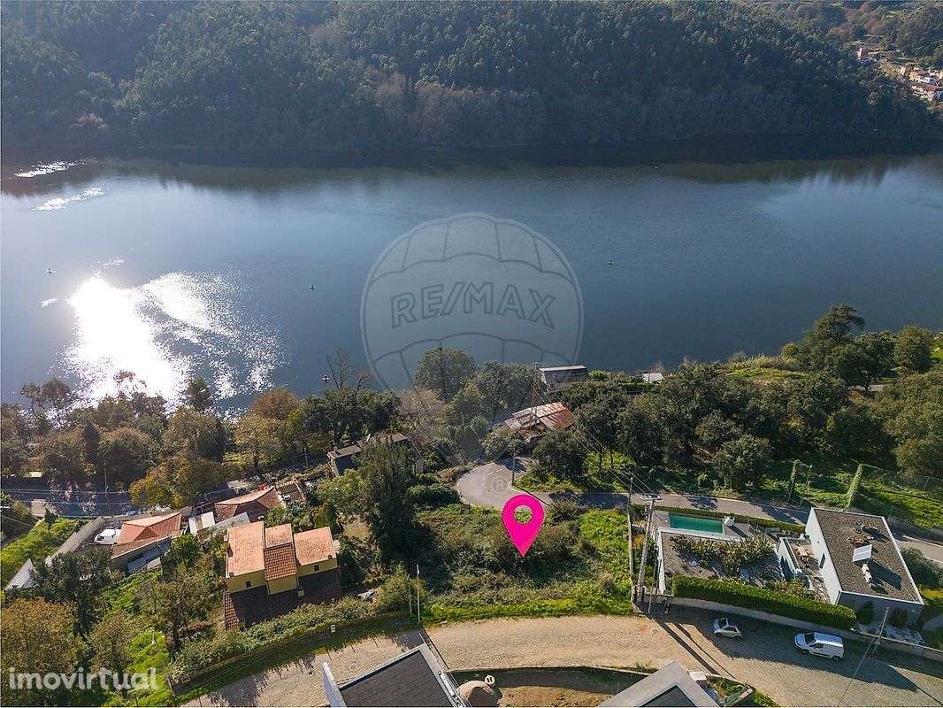 Terreno  para venda - Grande imagem: 2/12