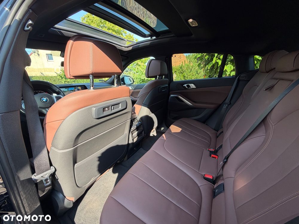 BMW X6 - 28