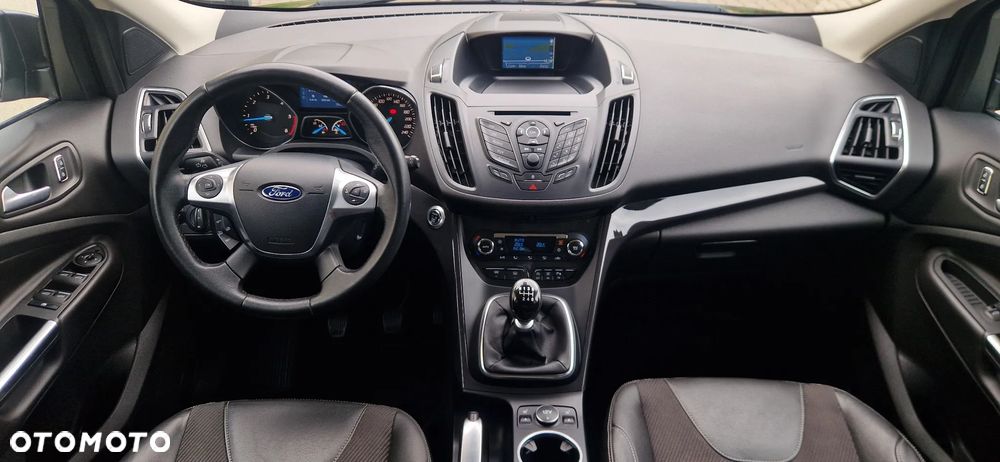 Ford Kuga 2.0 TDCi FWD Titanium - 15