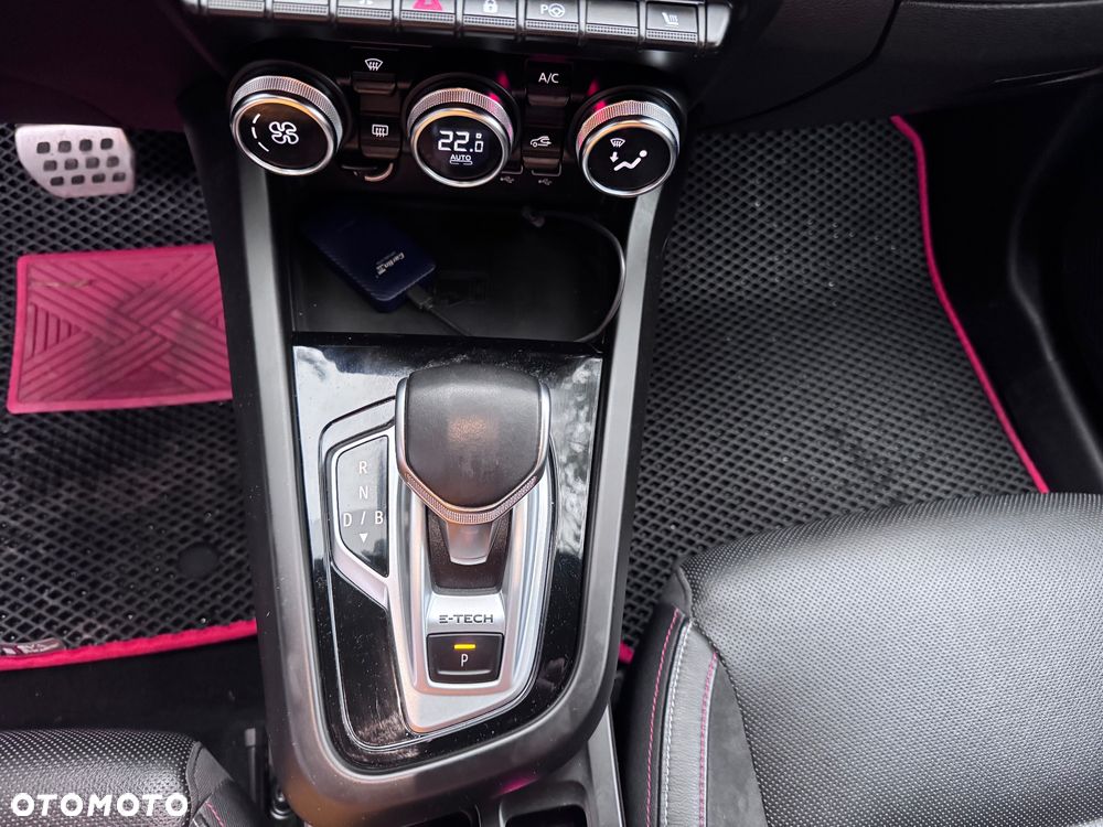 Renault Arkana 1.6 E-TECH R.S Line MMT - 24