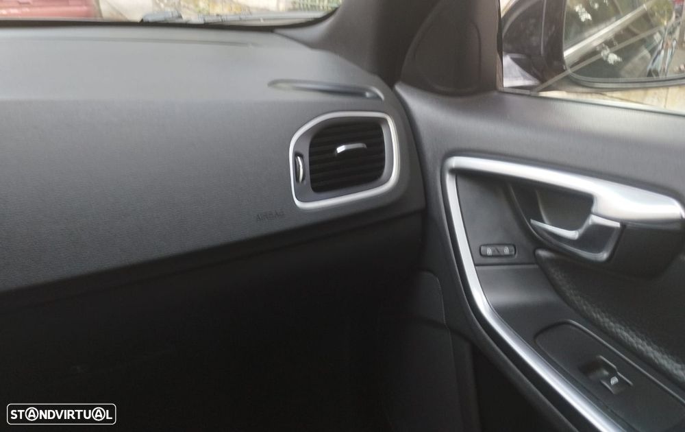 Volvo V60 - 19