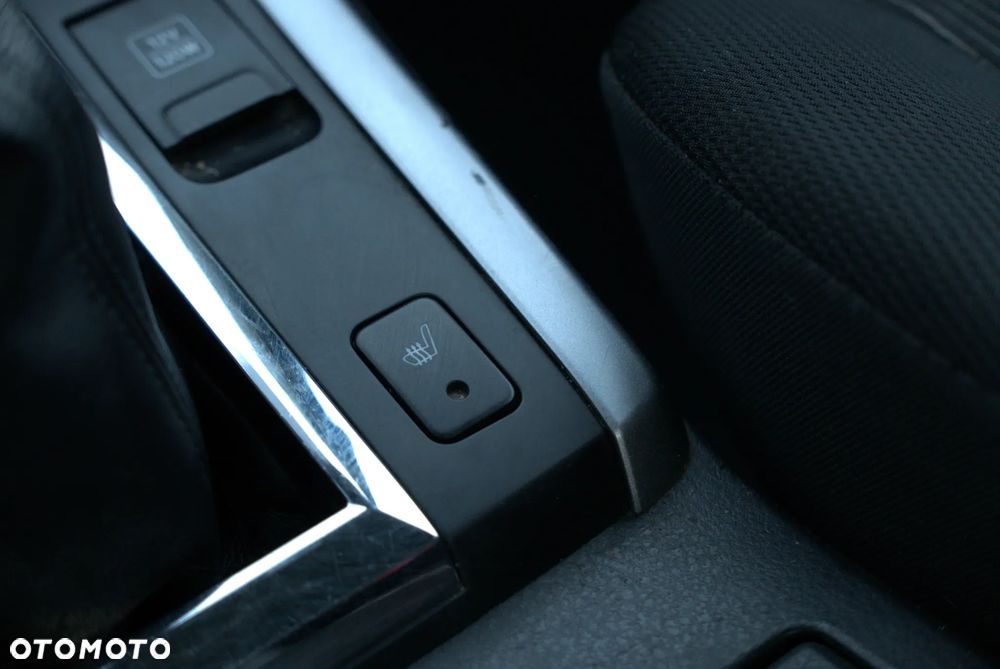 Suzuki Grand Vitara 2.4 Premium - 28