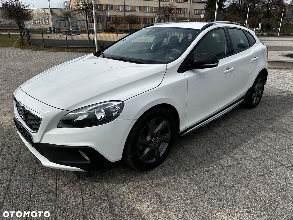 Volvo V40 - 16