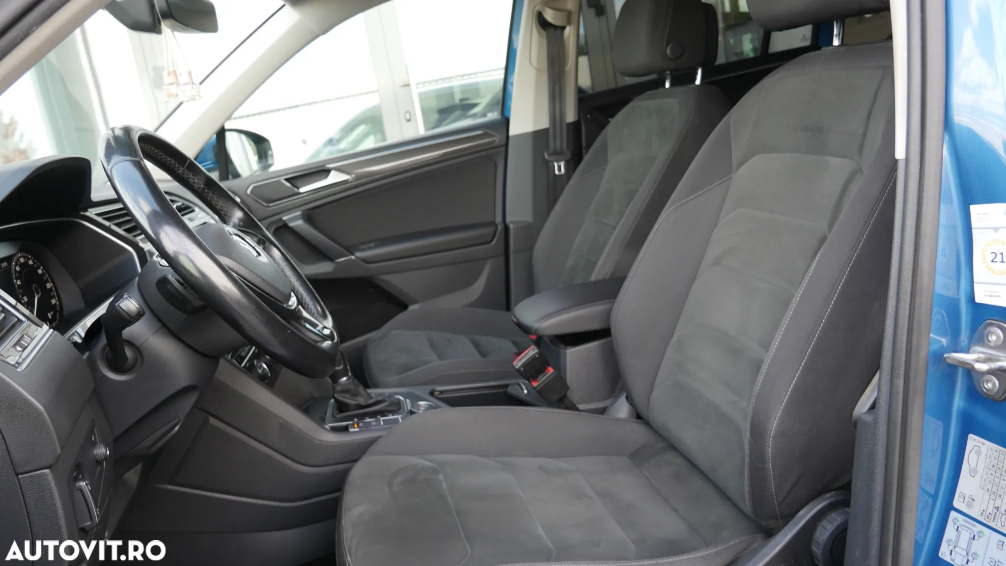 Volkswagen Tiguan - 5