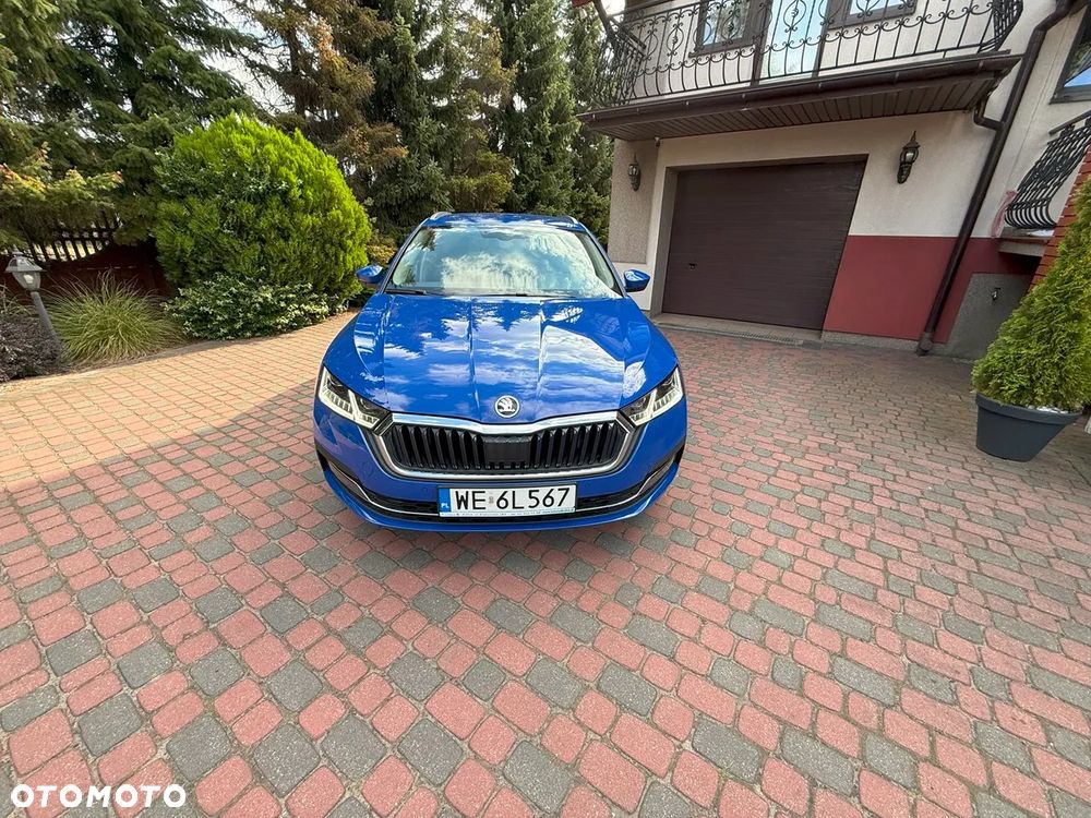 Skoda Octavia 2.0 TDI Style DSG - 4