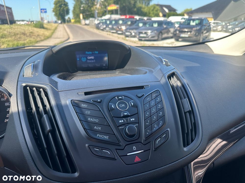 Ford Kuga - 13