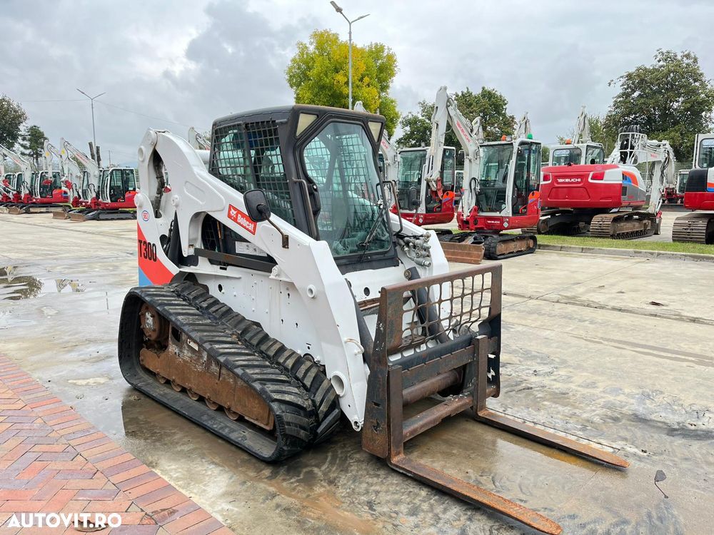 Takeuchi T 300 - 4