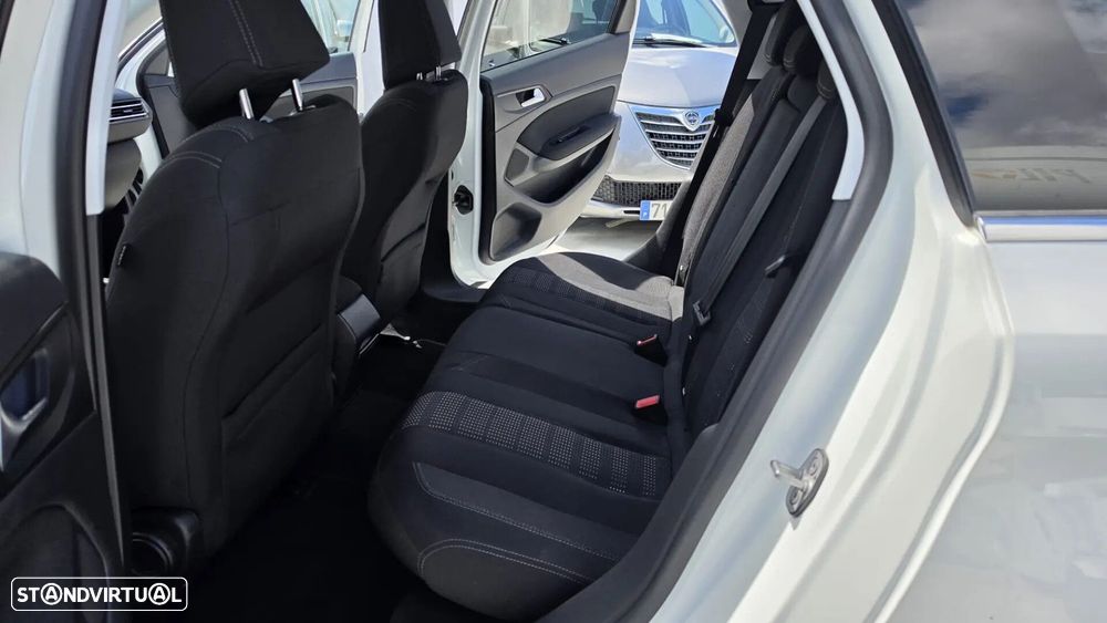 Peugeot 308 SW 1.6 BlueHDi Style - 9