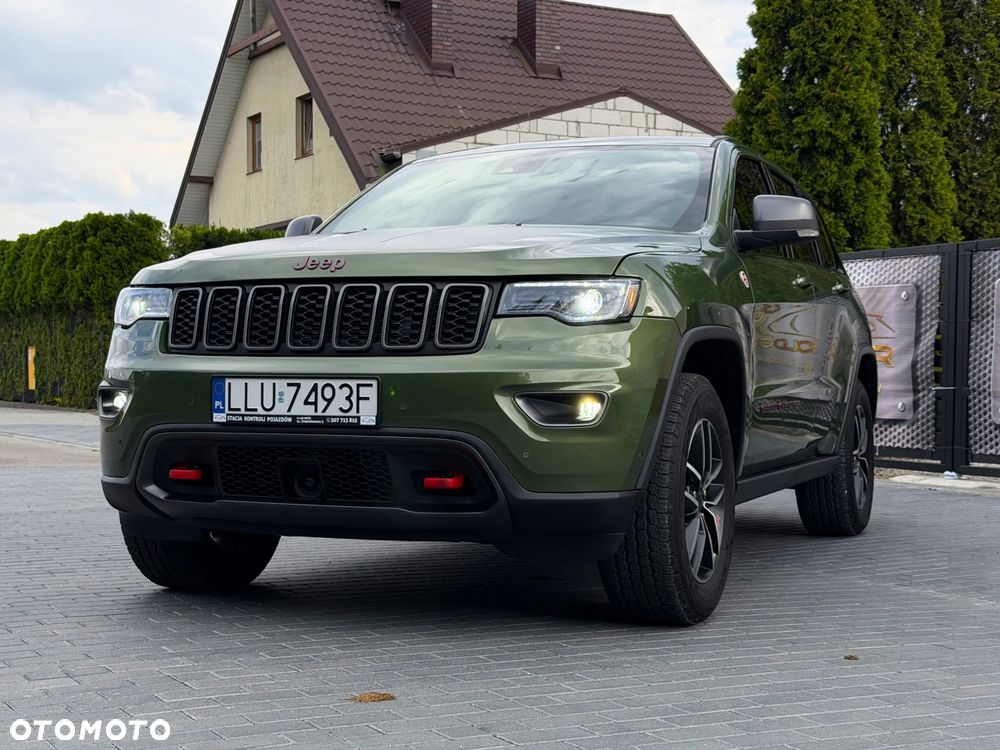 Jeep Grand Cherokee - 8