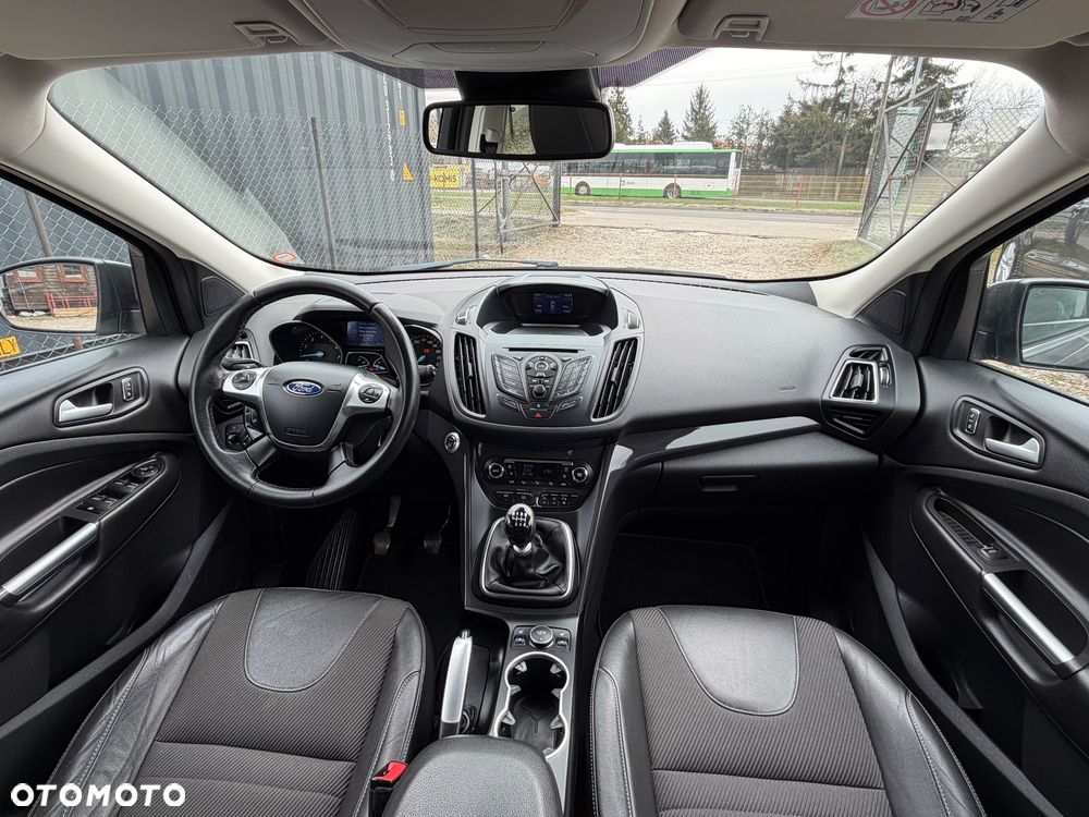 Ford Kuga 1.5 EcoBoost FWD Titanium ASS GPF - 8